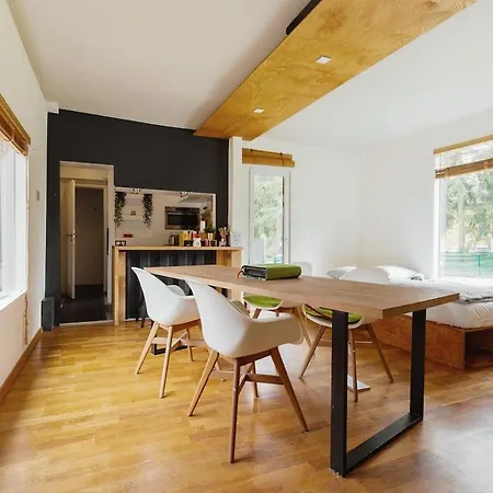 Yuzu Full-house Appartement Bratislava